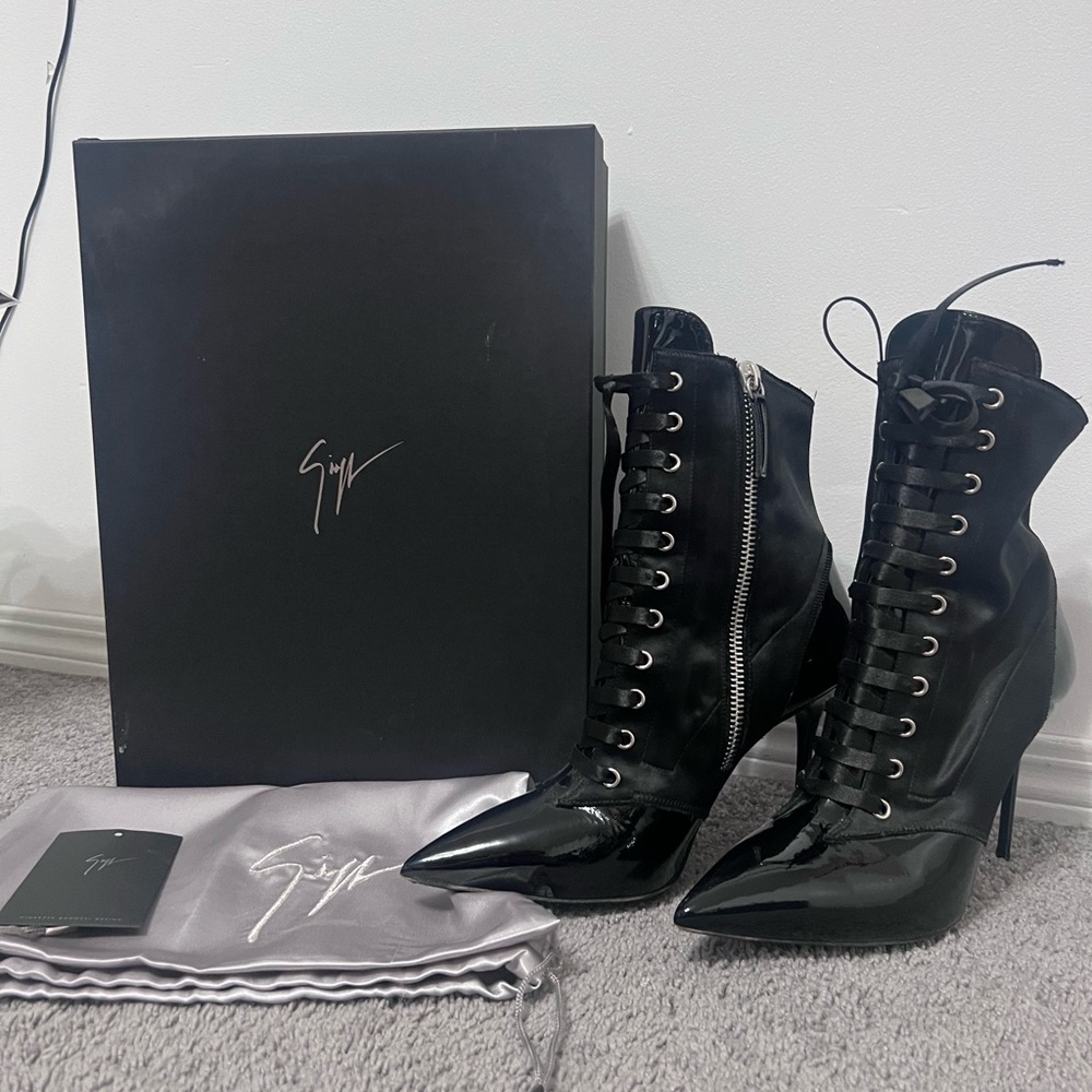 Giuseppe Zanotti stiletto lace up boots